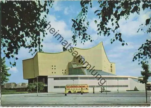 Berlin - Philharmonie 1970 - BVG-Bus