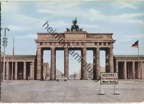 Berlin - Brandenburger Tor - Mauer