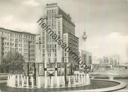 Berlin - Strausberger Platz - Foto-AK Grossformat gel. 1970