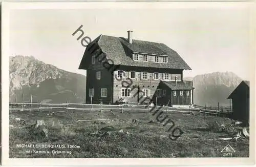 Gröbming - Michaelerberghaus mit Kamm und Grimming - Foto-Ansichtskarte - Verlag Alfred Gründler Salzburg