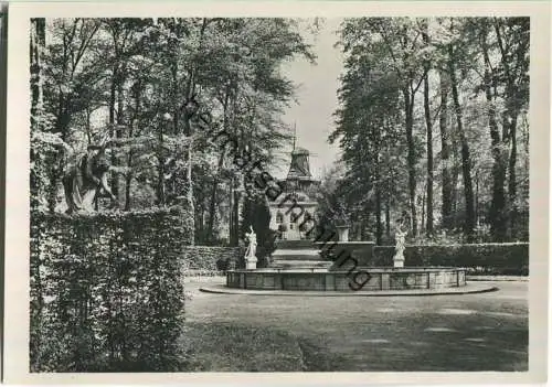 Potsdam Sanssouci - Neue Kammern und Historische Mühle - Foto-Ansichtskarte - Deutscher Kunstverlag Berlin