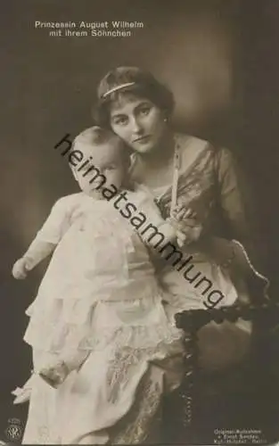 Preussen - Prinzessin August Wilhelm mit ihrem Söhnchen - Phot. Ernst Sandau