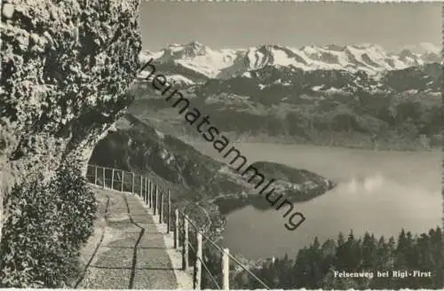 Felsenweg bei Rigi-First - Foto-AK - Verlag Globetrotter Luzern