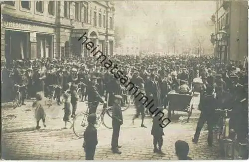 Dresden - Volkshaus - Versammlung - Fahrrad - Foto-AK
