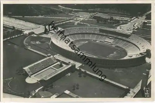 Berlin - Reichssportfeld - Olympia-Stadion - Foto-Ansichtskarte - Amtliche Olympia-Postkarte Nr. 13