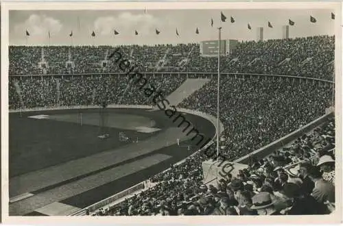 Berlin - Reichssportfeld - Deutsche Kampfbahn - Foto-Ansichtskarte - Amtliche Olympia-Postkarte Nr. 8