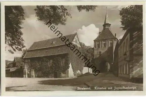Stralsund - Kütertor - Jugendherberge - Foto-Ansichtskarte 30er Jahre
