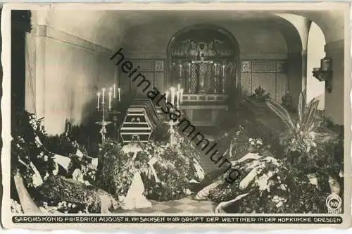 Sarg des Königs Friedrich August III. von Sachsen in der Gruft der Wettiner in der Hofkirche Dresden