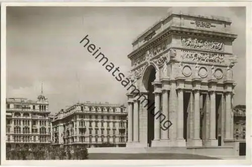 Genua - Genova - Monumento ai Caduti Genovesi - Foto-AK 30er Jahre - Verlag F. Cali Genova
