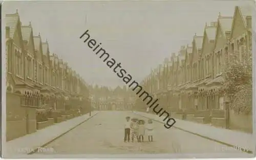 Highbury - Liberia Road - Foto-AK
