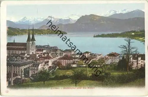 Luzern - Hofkirche und die Alpen