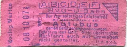 Deutschland - Berlin - BVG - Fahrschein mit Anschlussfahrt auf Autobus - U-Bahnhof Zoologischer Garten