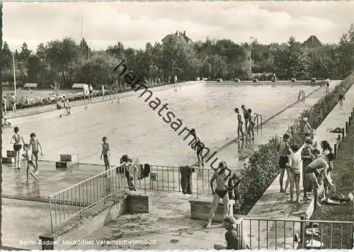 Berlin-Rudow - Neuköllner Vereinsschwimmbad - Foto-Ansichtskarte - Verlag Kunst und Bild Berlin