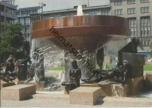 Berlin - Brunnen am Wittenbergplatz - Verlag Kunst und Bild Berlin