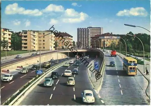 Berlin - Stadtautobahn - BVG Bu