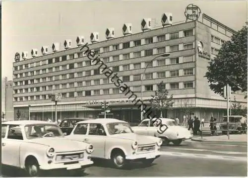 Berlin - Interhotel Unter den Linden - Auto - Verlag H. Sander KG Berlin