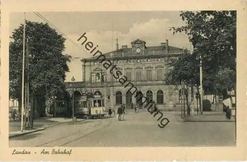 Landau - Am Bahnhof