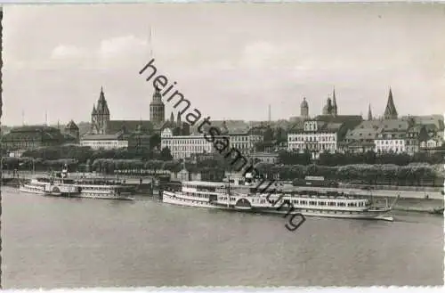 Mainz - Fahrgastschiff Bismarck -  Foto-AK - Verlag Schöning & Co. Lübeck