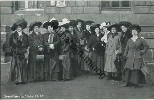 Bühnen-Genossenschaftsfest - Böser Bubenball auf Rheinisch Borkum - Stadttheater Böse Mädchen