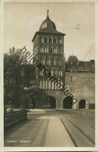 Lübeck - Burgtor - Foto-AK - ohne Verlagsangabe