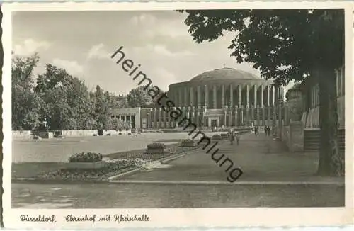 Düsseldorf - Ehrenhof mit Rheinhalle - Deutsche Funkausstellung 1950 - Foto-Ansichtskarte