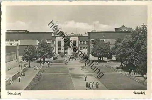 Düsseldorf - Ehrenhof - Deutsche Funkausstellung 1950 - Foto-Ansichtskarte - Platow's Kunstanstalt Düsseldorf