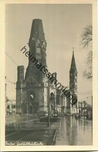 Berlin - Gedächtniskirche - Handabzug - Foto-Ansichtskarte