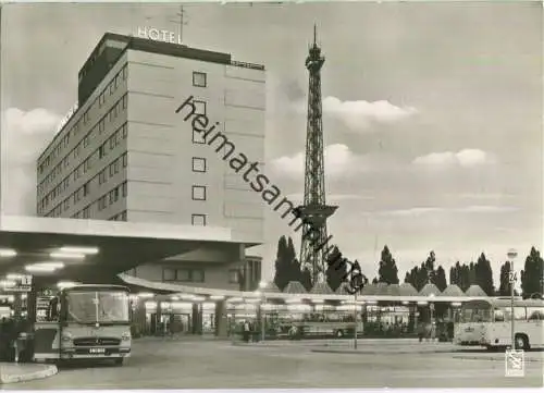 Berlin - Omnibus-Bahnhof am Funkturm - Bus - Foto-Ansichtskarte - Verlag Klinke & Co. Berlin