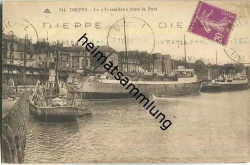 Dieppe - Le 'Versaille' dans le Port