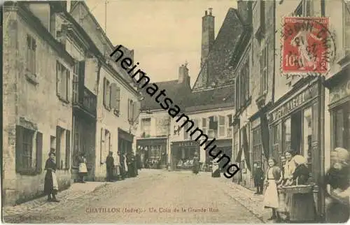 Chatillon-sur-Indre - Un Coin de la Grande Rue