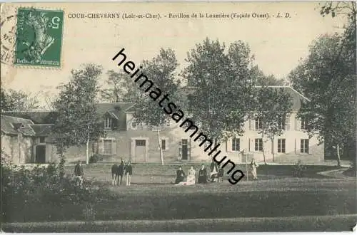 Cour-Cheverny - Pavillon de la Louetiere