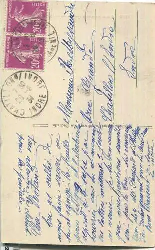 Royan - Phare marquant l'entree du port