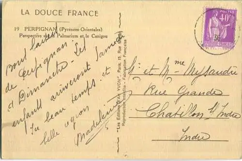 Pyrenees-Orientales - Perpignan - le Palmarium et le Canigou