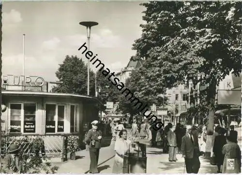 Berlin - Stuttgarter Platz - Schutzmann - Foto-Ansichtskarte - Verlag Klinke & Co. Berlin