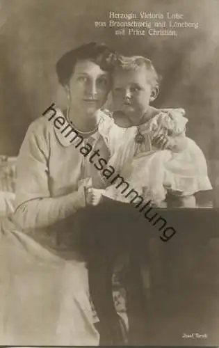 Braunschweig und Lüneburg - Herzogin Victoria Luise von Braunschweig und Lüneburg mit Prinz Christian - Phot. Josef Tu