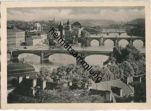 Prag - Totalansicht über Brücken - Foto-AK Grossformat