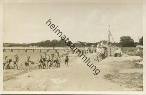 Ostseebad Pelzerhaken - Strandpartie - Foto-AK - Verlag Robert Evers Strandbasar - Foto Chr. Schöning Lübeck gel. 1931