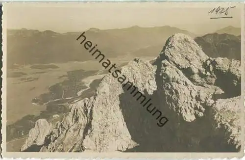 Blick von der Karwendelspitze ins Isartal - Foto-AK - Verlag Rudolf Rudolphi Garmisch