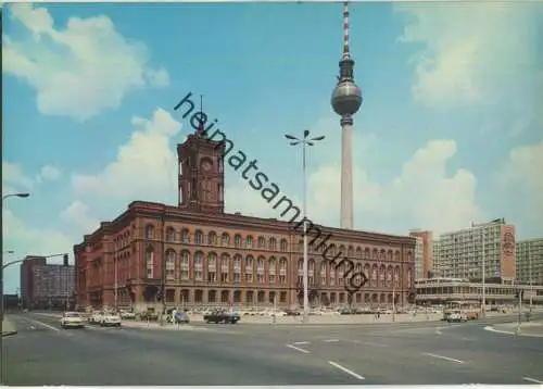 Berlin - Rotes Rathaus mit Fernsehturm - Andres + Co. Verlag Berlin