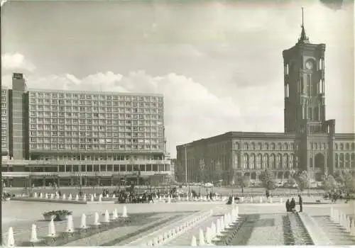 Berlin - Blick zum Berliner Rathaus - VEB-Foto-Verlag Erlbach