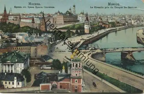 Moscou - Le Kremlin pris du Temple du Sauveur