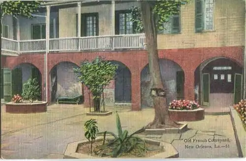 New Orleans - Old French Courtyard