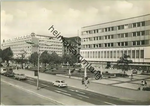 Berlin - Blick zum Hotel Unter den Linden und Lindencorso - Dick-Foto-Verlag Erlbach