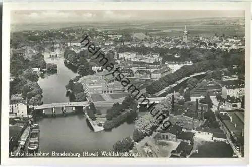 Brandenburg (Havel) - Luftbildaufnahme - Wohlfahrtsforum - Foto-Ansichtskarte - Verlag Gotthilf Erhardt Brandenburg