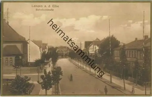 Lenzen an der Elbe - Bahnhofstrasse - Verlag P. Matthee Lenzen 20er Jahre