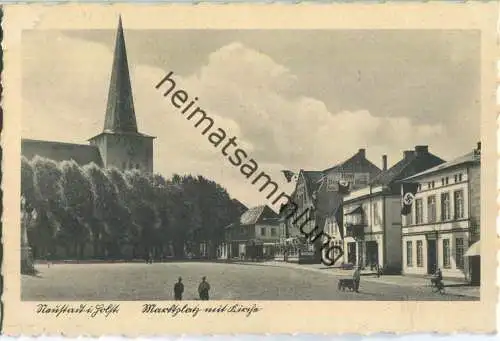 Neustadt-Holstein - Marktplatz mit Kirche - Feldpost - Foto-Ansichtskarte - Verlag Julius Simonsen Oldenburg
