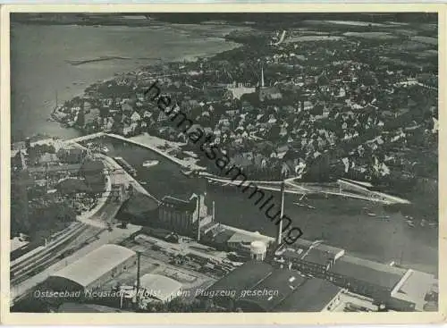 Neustadt-Holstein - Fliegeraufnahme - Verlag Julius Simonsen Oldenburg 40er Jahre