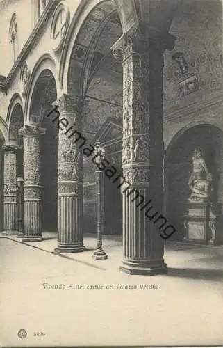 Firenze - Nel cortile del Palazzo Vecchio
