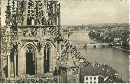 Basel - Die drei Rheinbrücken und Münsterturm - Foto-Ansichtskarte - Verlag Xaver Frey Basel