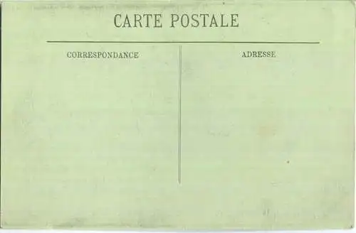 Scenes et Types - Arabes fumant le Chibouk